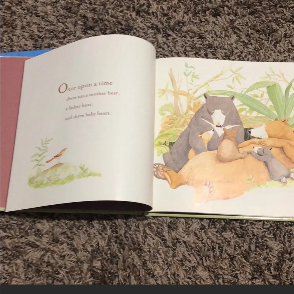 Set of 2 Bear Themed Children’s Reading Books